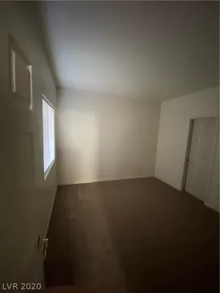 Photo #6: 2246988 Listing 