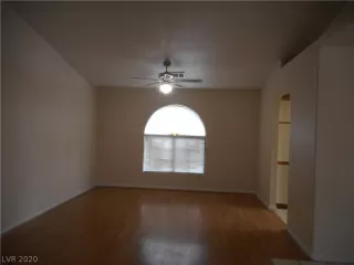 Photo #3: 2246994 Listing 