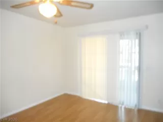 Photo #6: 2246994 Listing 