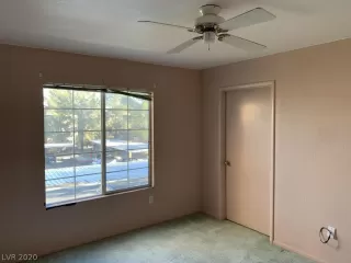 Photo #4: 2247015 Listing