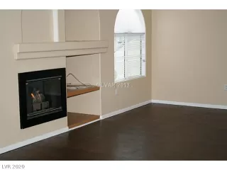 Photo #2: 2247046 Listing 