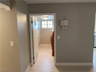 Photo #4: 2247064 Listing 