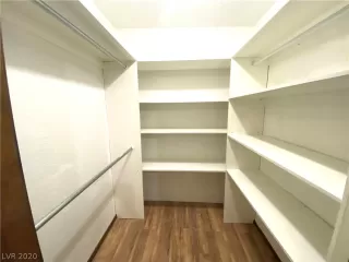 Photo #6: 2247120 Listing 