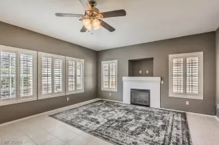 Photo #6: 2247219 Listing