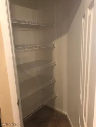 Photo #5: 2247230 Listing 