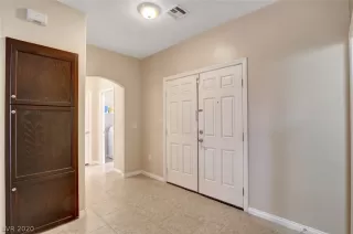 Photo #2: 2247238 Listing