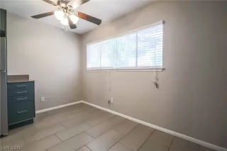 Photo #4: 2247241 Listing
