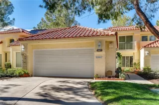 Photo #3: 2247285 Listing