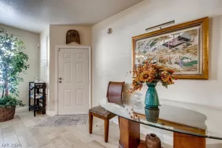 Photo #4: 2247336 Listing