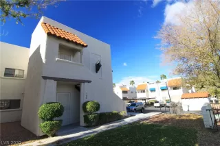 Photo #2: 2247389 Listing 