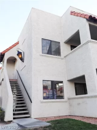Photo #3: 2247389 Listing 