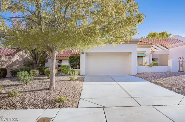 MLS: 2247424 Condo For Sale