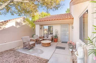 Photo #2: 2247424 Listing 