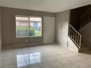 Photo #1: 2247449 Listing 