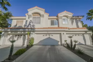 Photo #1: 2247458 Listing