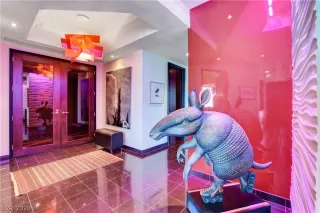 Photo #5: 2247459 Listing