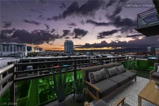 Photo #1: 2247463 Listing 