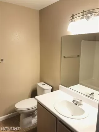 Photo #4: 2247541 Listing
