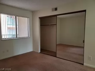 Photo #5: 2247545 Listing 