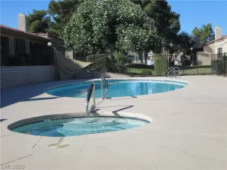 Photo #2: 2247553 Listing 