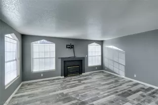 Photo #3: 2247566 Listing 
