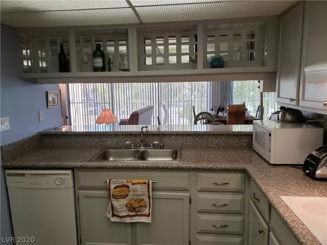 MLS: 2247571 Condo For Sale
