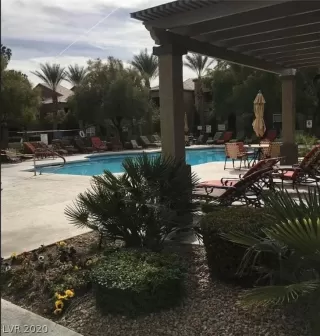 Photo #3: 2247620 Listing 