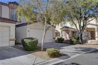 Photo #2: 2247652 Listing