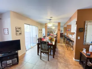 Photo #5: 2247656 Listing 