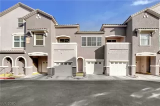 Photo #1: 2247666 Listing 