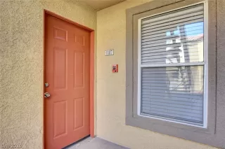 Photo #1: 2247825 Listing 