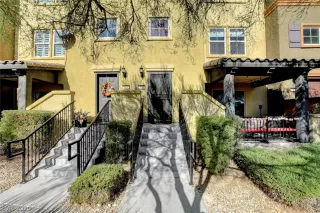 Photo #1: 2247854 Listing