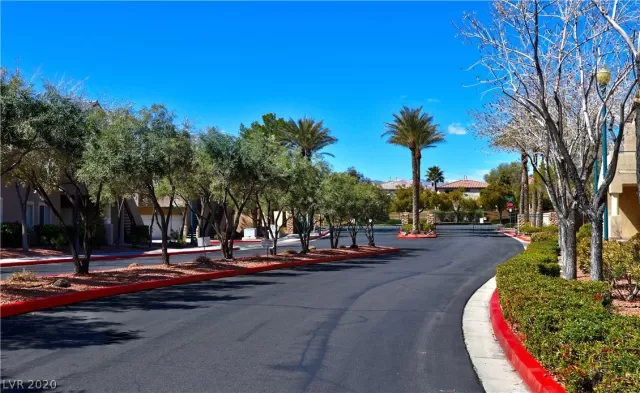 MLS: 2247859 Condo For Sale