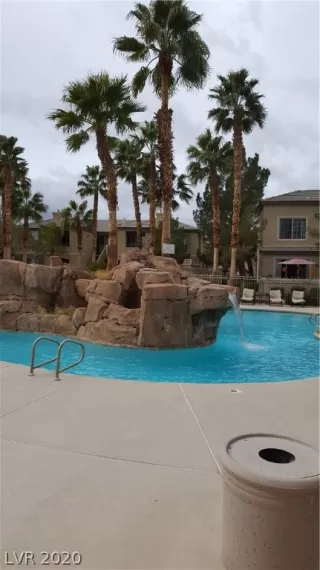 Photo #2: 2247878 Listing