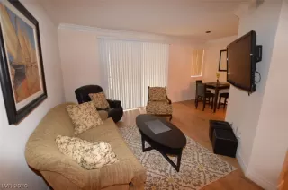 Photo #2: 2247937 Listing 