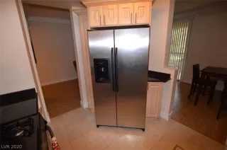 Photo #5: 2247937 Listing 