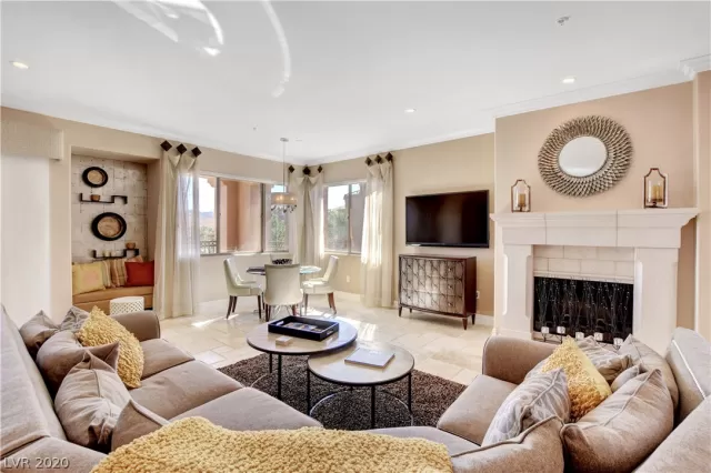 MLS: 2247999 Condo For Sale