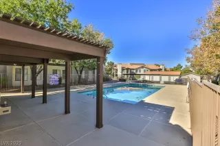 Photo #2: 2248016 Listing