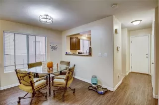 Photo #2: 2248058 Listing