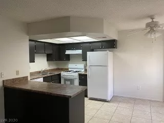 Photo #3: 2248094 Listing 