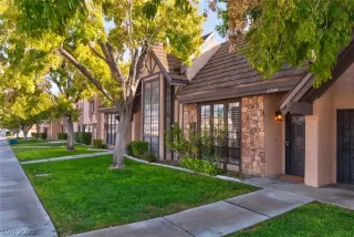 Photo #3: 2248105 Listing 