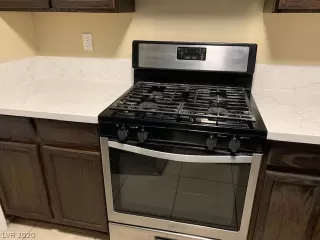 Photo #4: 2248115 Listing 