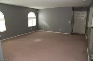 Photo #4: 2248125 Listing