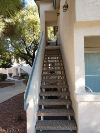 Photo #1: 2248176 Listing