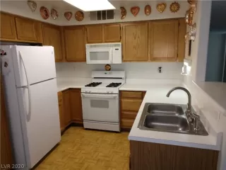 Photo #3: 2248176 Listing