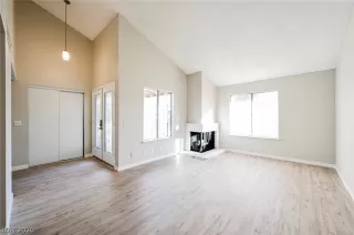 Photo #2: 2248248 Listing 