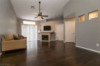 Photo #1: 2248272 Listing