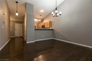 Photo #2: 2248272 Listing