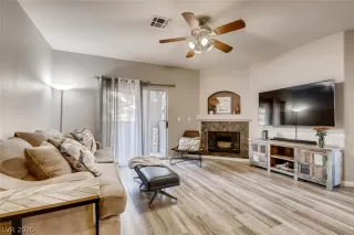 Photo #5: 2248276 Listing