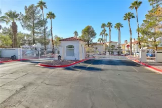 Photo #1: 2248288 Listing 